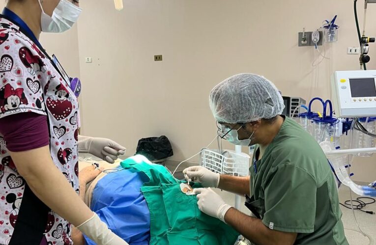 Hospital implementa nuevo procedimiento oftalmológico que mejora visión de usuarios