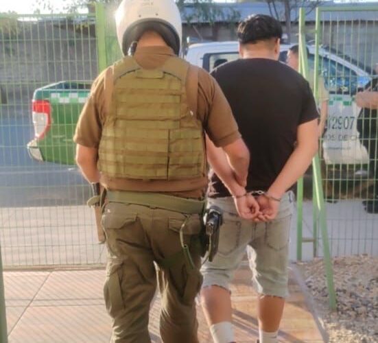 Adolescente de 16 años fue detenido en Paipote con marihuana dosificada y conduciendo un vehículo