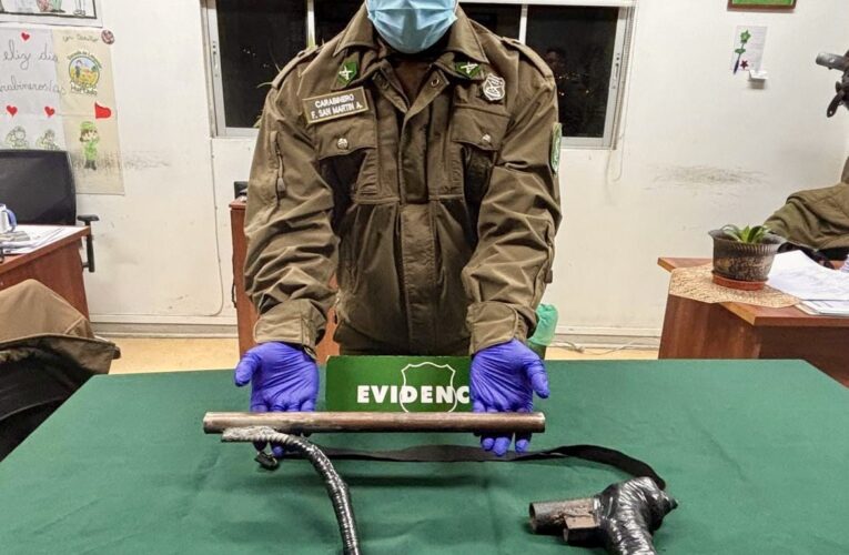 Detenido sujeto que portaba arma blanca y artefacto con características de arma de fuego en Vallenar