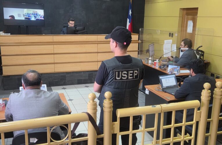 Copiapó: Fiscalía comunicó cargos a dos adolescentes por violento robo a persona mayor