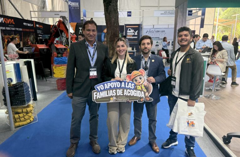 Renasci promovió programas de Familias de Acogida y convocó a empresas a colaborar durante Expo Forede 2026