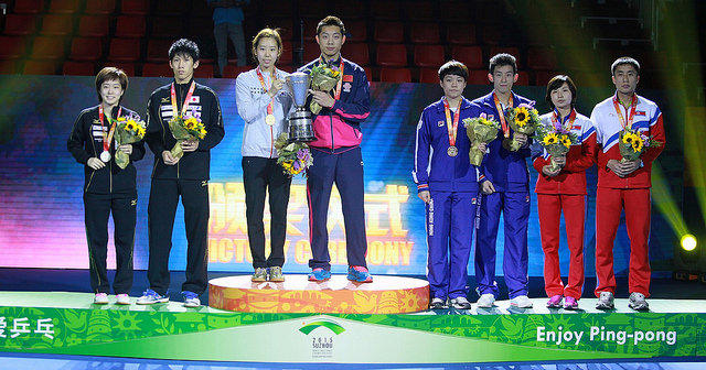 WTTC 2015: Mixed Doubles ceremony (Kasumi Ishikawa, Maharu Yoshimura, Yang Haeun, Xu Xin, Doo Hoi Kem, Wong Chun Ting, Kim Jong, Kim Hyok Bong - by courtesy of ITTF