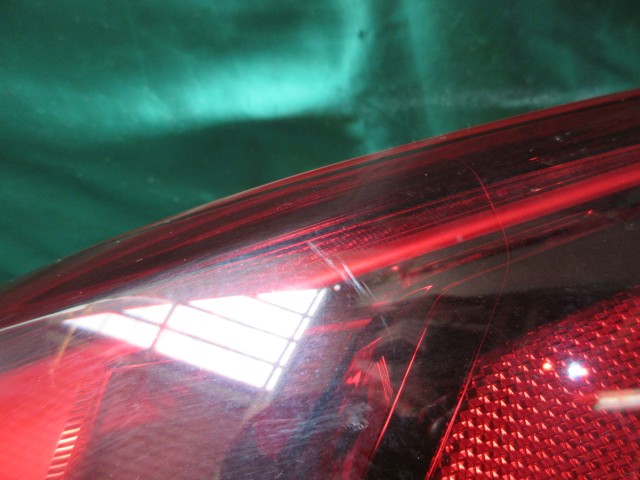 右テールランプ D09L-51-150D DJ5AS デミオ D09L-51-150D DJ5AS マツダ デミオ 5