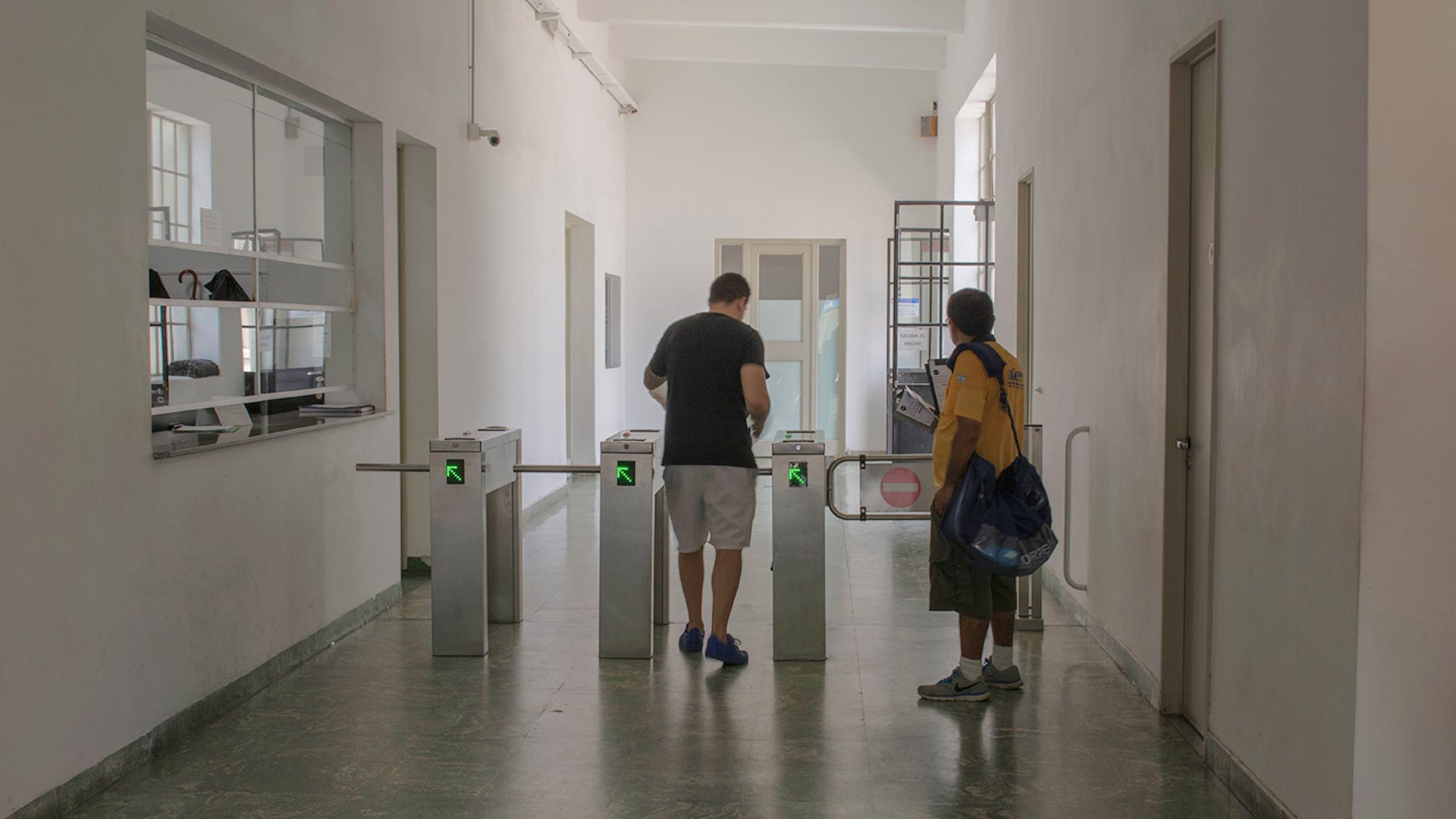 Control de acceso y vigilancia