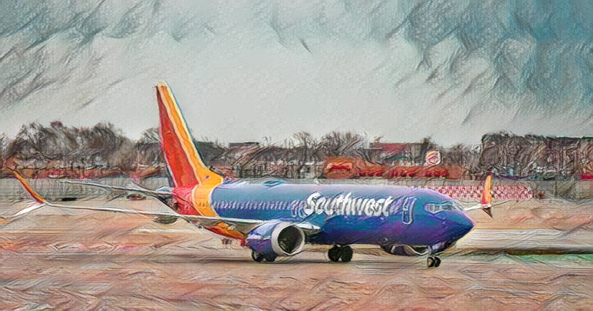 Southwest pilots approve strike Financial News