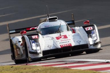 Marcel Fassler (CHE) / Andre Lotterer (DEU) / Benoit Treluyer (FRA) / Car #2 LMP1 Audi Sport Team Joest (DEU) Audi R18 e-tron quattro Race - 6 Hours of Shanghai at Shanghai International Circuit - Shanghai - China 