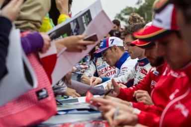 Alexander Wurz (AUT) / Stephane Sarrazin (FRA) / Kazuki Nakajima (JPN) / Car #7 LMP1 Toyota Racing (JPN) Toyota TS 040 - Hybrid Autograph Session - 6 Hours of Shanghai at Shanghai International Circuit - Shanghai - China 