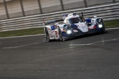 Anthony Davidson (GBR) / Sebastien Buemi (CHE) / Car #8 LMP1 Toyota Racing (JPN) Toyota TS 040 - Hybrid  - 6 Hours of Bahrain at Bahrain International Circuit (BIC) - Sakhir - Kingdom of Bahrain