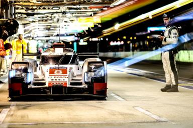 Car #8 / AUDI SPORT TEAM JOEST (DEU) / AUDI R18 E-TRON QUATTRO Hybrid / Lucas DI GRASSI (BRA) / Loic DUVAL (FRA) / Oliver JARVIS (GBR) - Le Mans 24 Hours at Circuit Des 24 Heures - Le Mans - France