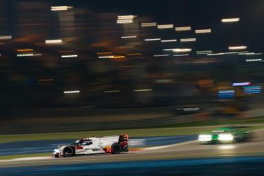 Car #7 / AUDI SPORT TEAM JOEST (DEU) / Audi R18 e-tron quattro Hybrid / Marcel Fassler (CHE) / Andre Lotterer (DEU) / Benoit Treluyer (FRA)- 6 Hours of Bahrain at Bahrain International Circuit - Sakhir - Bahrain 