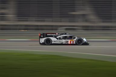 Qualifying CAR #2 / PORSCHE TEAM / DEU / Porsche 919 Hybrid - at the WEC 6 Hours of Bahrain - Bahrain International Circuit - Sakhir - Bahrain 