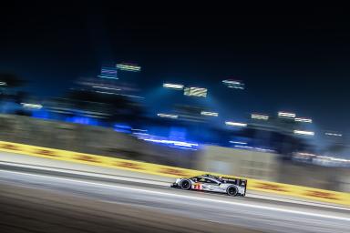 CAR #1 / PORSCHE TEAM / DEU / Porsche 919 Hybrid / Timo Bernhard (DEU) / Mark Webber (AUS) / Brendon Hartley (NZL) - WEC 6 Hours of Bahrain - Bahrain International Circuit - Sakhir - Bahrain 