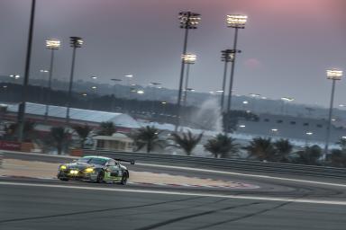 CAR #98 / ASTON MARTIN RACING / GBR / Aston Martin V8 Vantage - WEC 6 Hours of Bahrain - Bahrain International Circuit - Sakhir - Bahrain 