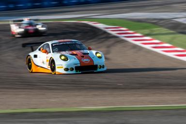 #86 GULF RACING / GBR / Porsche 911 RSR (991) - WEC 6 Hours of Bahrain - Bahrain International Circuit - Sakhir - Bahrain 