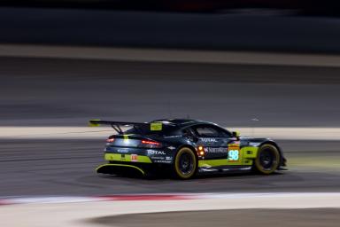 #98 ASTON MARTIN RACING / GBR / Aston Martin V8 Vantage - WEC 6 Hours of Bahrain - Bahrain International Circuit - Sakhir - Bahrain 