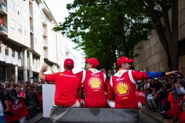 Parade - #51 AF CORSE / ITA / Ferrari 488 GTE / James Calado (GBR) / Alessandro Pier Guidi (ITA) / Daniel Serra (BRA) - 24 hours of Le Mans - Circuit de la Sarthe - Le Mans - France -