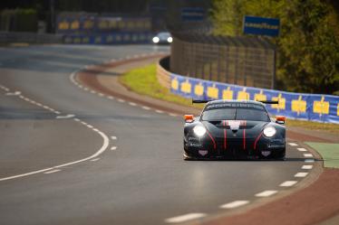 #86 GULF RACING / GBR / Porsche 911 RSR (991) - 24h of Le Mans - Circuit de la Sarthe - Le Mans - France -