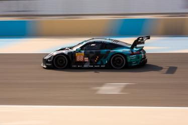 #88 DEMPSEY-PROTON RACING / DEU / Porsche 911 RSR - Bapco 8 hours of Bahrain - Bahrain International Circuit - Manama - Bahrain -