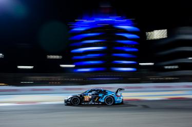 #77 DEMPSEY-PROTON RACING / DEU / Porsche 911 RSR - Bapco 8 hours of Bahrain - Bahrain International Circuit - Manama - Bahrain -