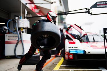 #5 PORSCHE PENSKE MOTORSPORT / Porsche 963 - FIA WEC 6h of Fuji - Fuji International Speedway - Gotemba - Japan -