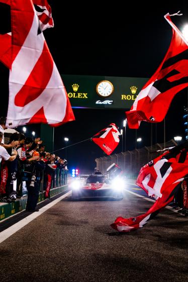 #8 TOYOTA GAZOO RACING / Toyota GR010 - Hybrid - FIA WEC Bapco Energies 8h of Bahrain - Bahrain International Circuit - Sakhir - Bahrain -