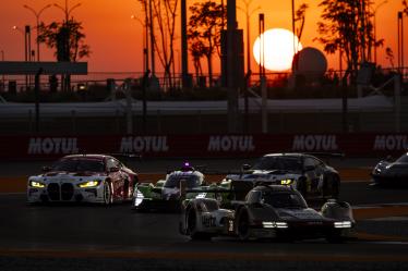 38 RASMUSSEN Oliver (dnk), HANSON Philip (gbr), BUTTON Jenson (gbr), Hertz Team Jota, Porsche 963 #38, Hypercar, action during the Qatar Airways Qatar 1812 KM, 1st round of the 2024 FIA World Endurance Championship, from February 29 to March 02, 2024 on the Losail International Circuit in Lusail, Qatar - Photo Julien Delfosse / DPPI