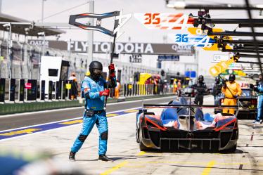 35 MILESI Charles (fra), HABSBURG-LOTHRINGEN Ferdinand (aut), CHATIN Paul-Loup (fra), Alpine Endurance Team #35, Alpine A424, Hypercar, pit stop during the Qatar Airways Qatar 1812 KM, 1st round of the 2024 FIA World Endurance Championship, from February 29 to March 02, 2024 on the Losail International Circuit in Lusail, Qatar - Photo Julien Delfosse / DPPI