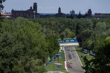 Start of the race, 50 FUOCO Antonio (ita), MOLINA Miguel (spa), NIELSEN Nicklas (dnk), Ferrari AF Corse, Ferrari 499P #50, Hypercar, action during the 2024 6 Hours of Imola, 2nd round of the 2024 FIA World Endurance Championship, from April 18 to 21, 2024 on the Autodromo Internazionale Enzo e Dino Ferrari in Imola - Photo Julien Delfosse / DPPI