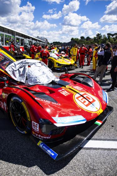 50 FUOCO Antonio (ita), MOLINA Miguel (spa), NIELSEN Nicklas (dnk), Ferrari AF Corse, Ferrari 499P #50, Hypercar, action on the grid during the 2024 6 Hours of Imola, 2nd round of the 2024 FIA World Endurance Championship, from April 18 to 21, 2024 on the Autodromo Internazionale Enzo e Dino Ferrari in Imola - Photo Julien Delfosse / DPPI