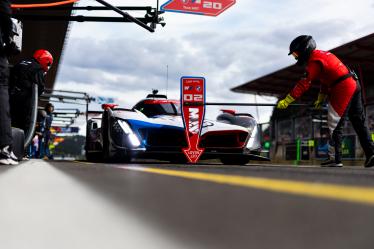 20 VAN DER LINDE Sheldon (zaf), FRIJNS Robin (nld), RAST Ren (ger), BMW M Team WRT, BMW Hybrid V8 #20, Hypercar, pitlane, during the 2024 TotalEnergies 6 Hours of Spa-Francorchamps, 3rd round of the 2024 FIA World Endurance Championship, from May 8 to 11, 2024 on the Circuit de Spa-Francorchamps in Stavelot, Belgium - Photo Joao Filipe / DPPI