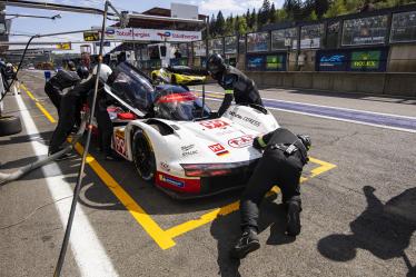 99 JANI Neel (swi), ANDLAUER Julien (fra), Proton Competition, Porsche 963 #99, Hypercar, pit stop during the 2024 TotalEnergies 6 Hours of Spa-Francorchamps, 3rd round of the 2024 FIA World Endurance Championship, from May 8 to 11, 2024 on the Circuit de Spa-Francorchamps in Stavelot, Belgium - Photo Julien Delfosse / DPPI