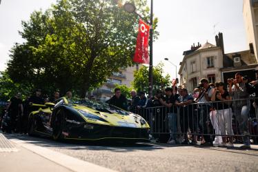 60 SCHIAVONI Claudio (ita), CRESSONI Matteo (ita), PERERA Franck (fra), Iron Lynx, Lamborghini Huracan GT3 Evo2 #60, LM GT3, FIA WEC, ambiance during the Scrutineering of the 2024 24 Hours of Le Mans, 4th round of the 2024 FIA World Endurance Championship, on the Place de la R?publique, from June 7 to 8, 2024 in Le Mans, France - Photo Marius Hecker / DPPI