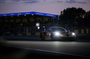 91 LIETZ Richard (aut), SCHURING Morris (nld), SHAHIN Yasser (aus), Manthey EMA, Porsche 911 GT3 R #91, LM GT3, FIA WEC, action during the Free Practice 2 of the 2024 24 Hours of Le Mans, 4th round of the 2024 FIA World Endurance Championship, on the Circuit des 24 Heures du Mans, on June 12, 2024 in Le Mans, France - Photo Charly Lopez / DPPI