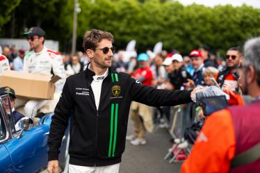 GROSJEAN Romain (fra), Lamborghini Iron Lynx, Lamborghini SC63 #19, Hypercar, portrait during the Grande Parade des Pilotes of the 2024 24 Hours of Le Mans, 4th round of the 2024 FIA World Endurance Championship, on the Circuit des 24 Heures du Mans, on June 14, 2024 in Le Mans, France - Photo Javier Jimenez / DPPI