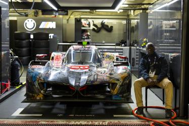 20 VAN DER LINDE Sheldon (zaf), FRIJNS Robin (nld), RAST René (ger), BMW M Team WRT, BMW Hybrid V8 #20, Hypercar, FIA WEC, ambiance during the 2024 24 Hours of Le Mans, 4th round of the 2024 FIA World Endurance Championship, on the Circuit des 24 Heures du Mans, from June 15 to 16, 2024 in Le Mans, France - Photo Julien Delfosse / DPPI