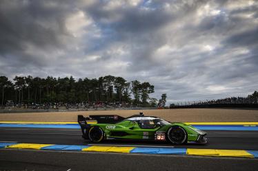 63 BORTOLOTTI Mirko (ita), MORTARA Edoardo (ita), KVYAT Daniil, Lamborghini Iron Lynx, Lamborghini SC63 #63, Hypercar, FIA WEC, action during the 2024 24 Hours of Le Mans, 4th round of the 2024 FIA World Endurance Championship, on the Circuit des 24 Heures du Mans, from June 15 to 16, 2024 in Le Mans, France - Photo Charly Lopez / DPPI