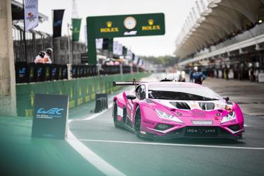 85 BOVY Sarah (bel), FREY Rahel (swi), GATTING Michelle (dnk), Iron Dames, Lamborghini Huracan GT3 Evo2 #85, LM GT3, action, pitlane, during the 2024 Rolex 6 Hours of Sao Paulo, 5th round of the 2024 FIA World Endurance Championship, from July 12 to 14, 2024 on the Autódromo José Carlos Pace in Interlagos, Brazil - Photo Fabrizio Boldoni / DPPI