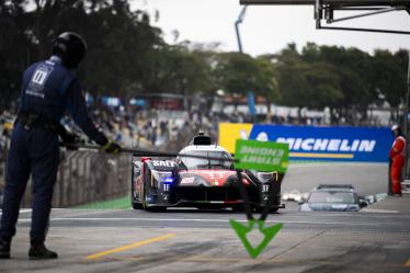 11 VERNAY Jean-Karl (fra), SERRAVALLE Antonio (can), WATTANA BENNETT Carl (tha), Isotta Fraschini, Isotta Fraschini Tipo6-C #11, Hypercar, action, pitstop, arrêt aux stands during the 2024 Rolex 6 Hours of Sao Paulo, 5th round of the 2024 FIA World Endurance Championship, from July 12 to 14, 2024 on the Autódromo José Carlos Pace in Interlagos, Brazil - Photo Fabrizio Boldoni / DPPI