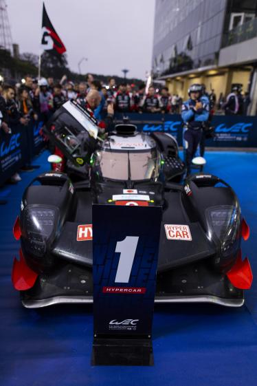 08 BUEMI Sébastien (swi), HARTLEY Brendon (nzl), HIRAKAWA Ryo (jpn), Toyota Gazoo Racing, Toyota GR010 - Hybrid #08, Hypercar, ambiance during the 2024 Rolex 6 Hours of Sao Paulo, 5th round of the 2024 FIA World Endurance Championship, from July 12 to 14, 2024 on the Autódromo José Carlos Pace in Interlagos, Brazil - Photo Julien Delfosse / DPPI