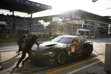 88 OLSEN Dennis (dnk), PEDERSEN Mikkel (dnk), RODA Giorgio (ita), Proton Competition, Ford Mustang GT3 #88, LM GT3, pitstop, arrêt aux stands, pitlane, during the 2024 Rolex 6 Hours of Sao Paulo, 5th round of the 2024 FIA World Endurance Championship, from July 12 to 14, 2024 on the Autódromo José Carlos Pace in Interlagos, Brazil - Photo Fabrizio Boldoni / DPPI