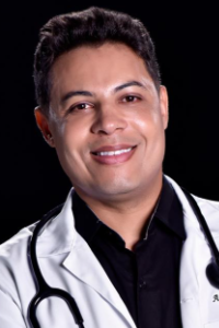 Alex Sandro Silva Bispo dos Santos (Clínico geral)