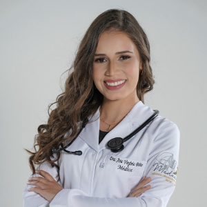 Ana Virgínia Oliveira Brito E Oliveira (Clínico geral)