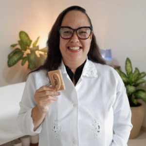 Cecilia Daniela Souza da Purificacao (Fisioterapeuta)
