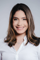 Thaiana Pedrosa de Azevedo (Clínico geral)