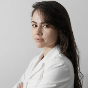 Aline A Dairel (Médico de família)