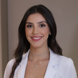 Raquel Furlan Buosi (Clínico geral)