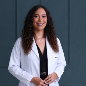 Ana Carolina Delpino Silva dos Reis (Clínica médica)