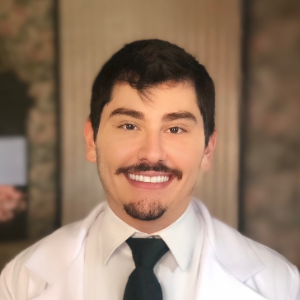 Daniel Rodor Marinho (Clínico geral)