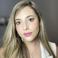 Thacila Dayane de Araújo Silva (Nutricionista)