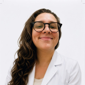 Carolina Vicentini Santi (Médico de família)
